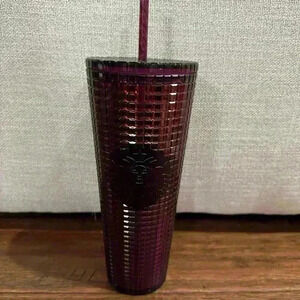 Starbucks Studded 2020 holiday Berry Plum Tumbler Venti size (24oz)